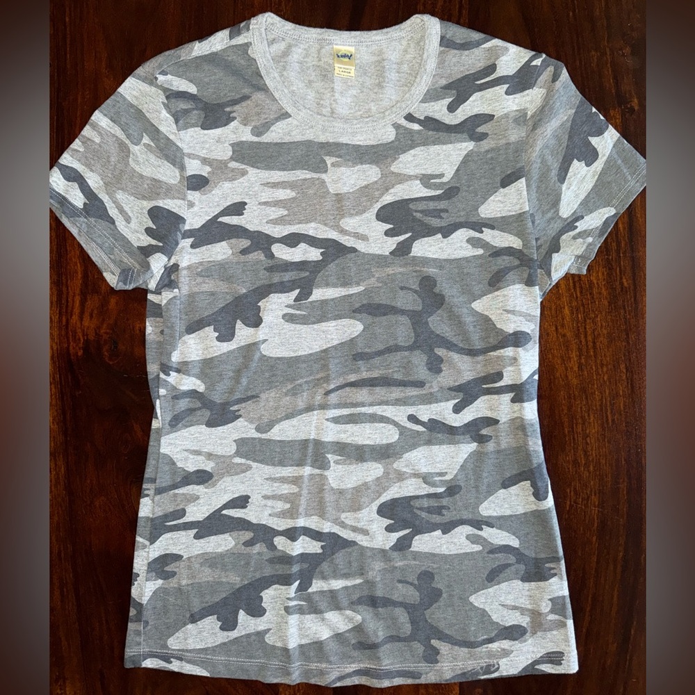 Women’s Gray Camo Shirt